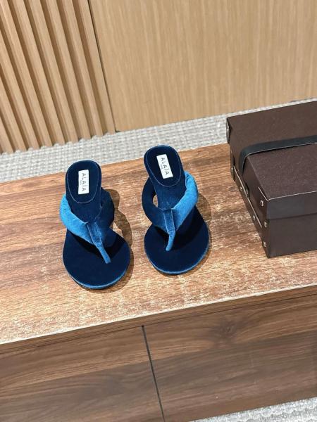 Alaia Flip Flops 6.5cm Women's Blue
