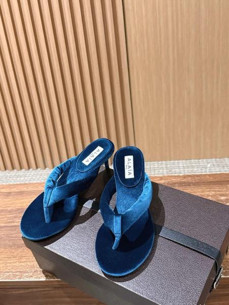 Alaia Flip Flops 6.5cm Women's Blue