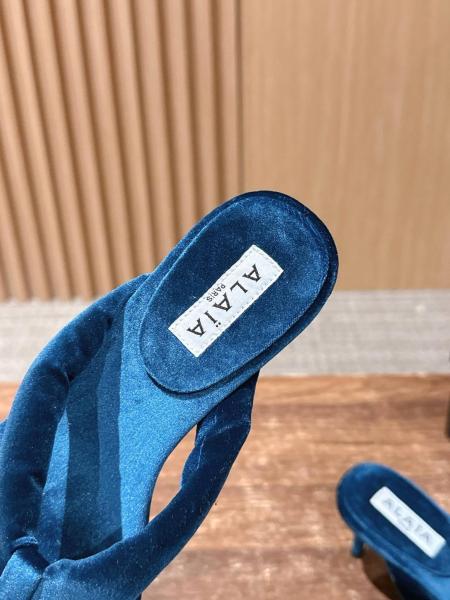 Alaia Flip Flops 6.5cm Women's Blue