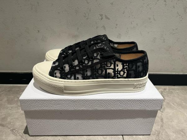 DIOR Walk'n'Dior Low top Skateboard Shoes Women's Black
