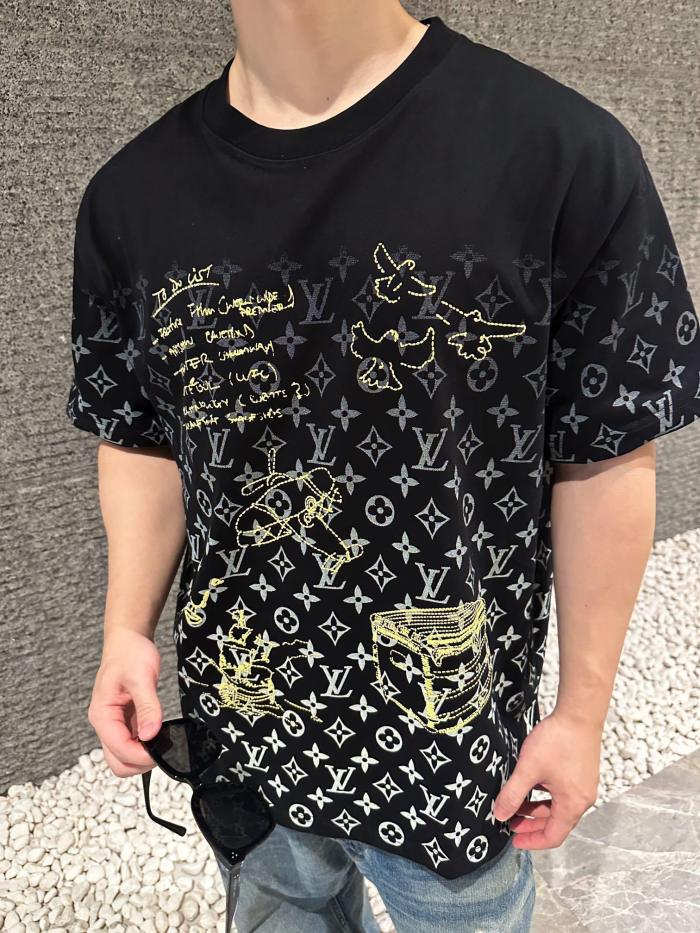 Louis Vuitton T-shirt 260330