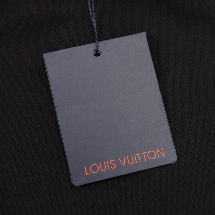 Louis Vuitton T-shirt 260330