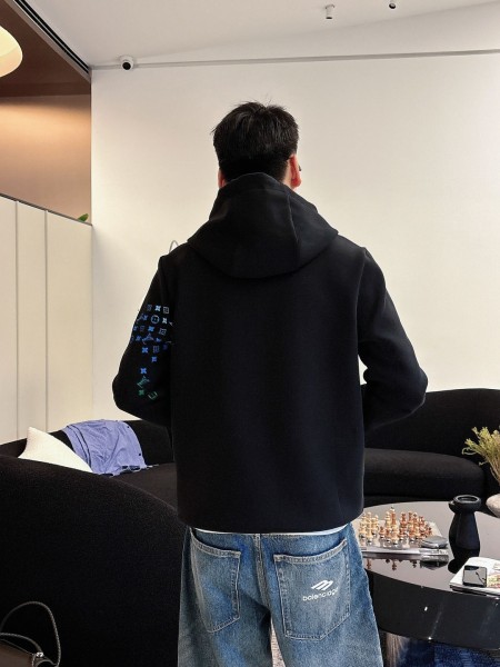 Louis Vuitton Hoodie 260330