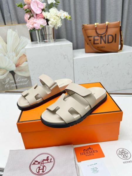 HERMES Chypre Slide Slippers 1.2cm Exotic Beige