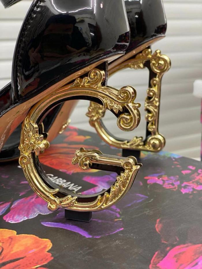 Dolce & Gabbana Nappa leather sandals with baroque DG detail