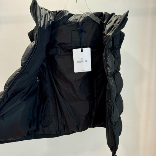 Moncler Apriate Gilet