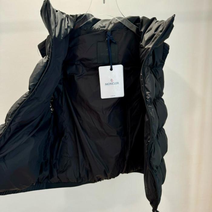 Moncler Apriate Gilet