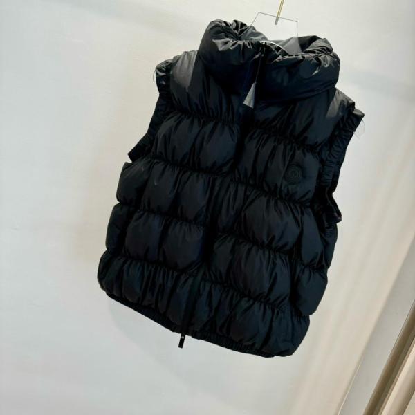Moncler Apriate Gilet