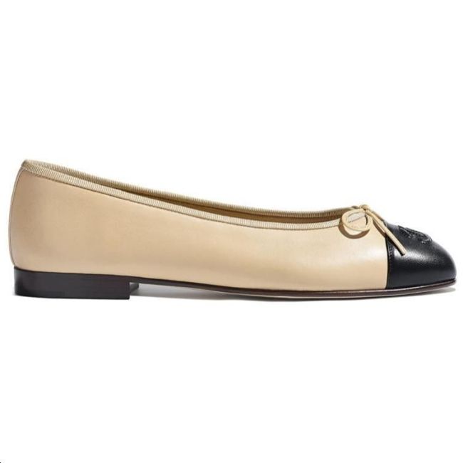 CHANEL Lambskin 10mm Ballet Flats Beige Black Women's