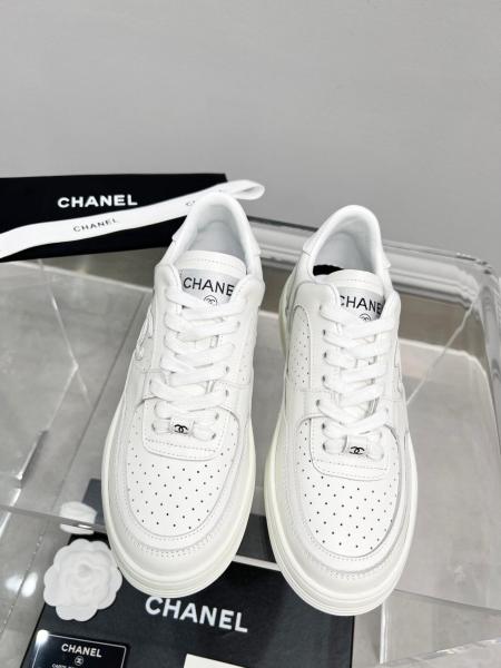 CHANEL Low top Skateboard Shoes White