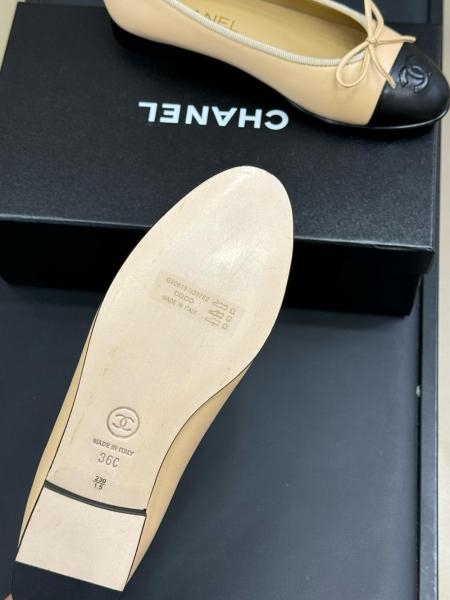 CHANEL Lambskin 10mm Ballet Flats Beige Black Women's