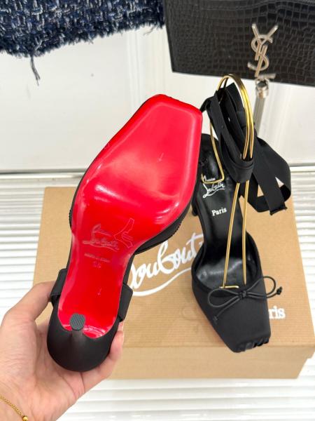 Christian Louboutin 100mm Cassia Ribbon lace Square toe Heeled Pumps