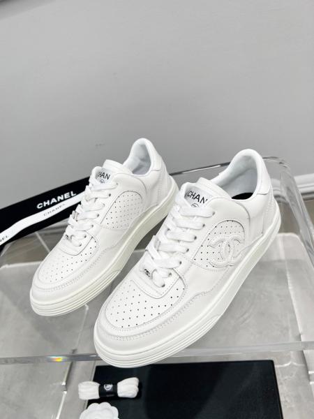 CHANEL Low top Skateboard Shoes White