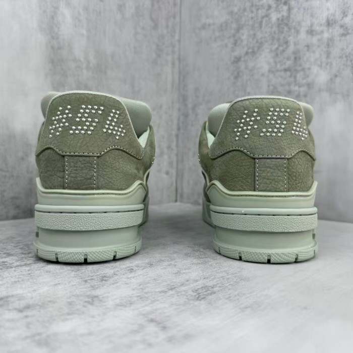 LOUIS VUITTON Trainer 2025 Early Spring Men's Collection Low top Skateboard Shoes Green