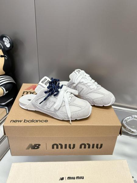 New Balance x MIU MIU Closed Toe Slippers Women's white