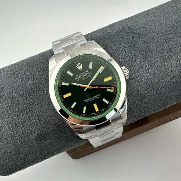 ROLEX【Pre-Owned】2000-2009 pre-owned Milgauss 40mm