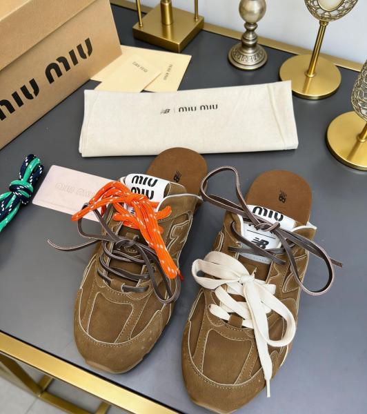 New Balance x MIU MIU Closed Toe Slippers Women's Brown