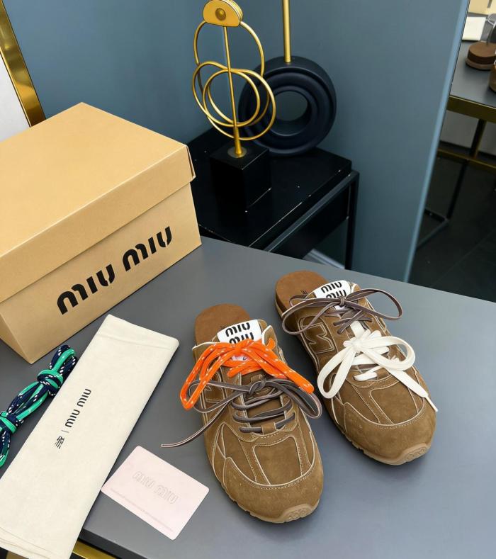 New Balance x MIU MIU Closed Toe Slippers Women's Brown