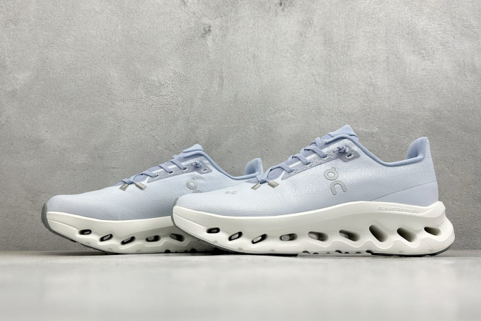 On Cloudtilt Wmns On 'Marsh Heather'