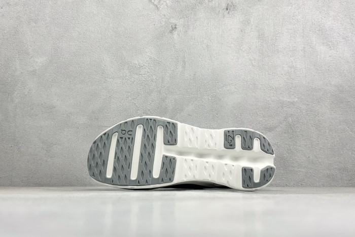 On Cloudtilt Wmns On 'Marsh Heather'