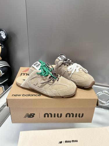 MIU MIU x New Balance Closed Toe Slippers Unisex Brown