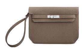 HERMES Kelly Depeches Togo Calfskin Clutch Men's 18 Etoupe Elephant Gray H078401CK18 size L25cm W4cm H19.5cm