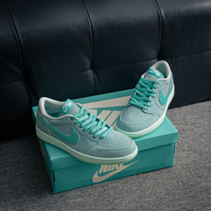 Jordan 1 Retro Low Og Washed Teal