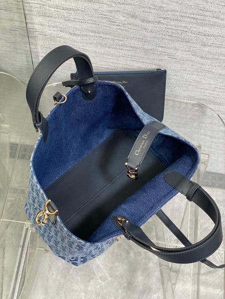 DIOR Toujours Oblique Jacquard Fabric Native Bag, One Shoulder Handbag Medium Women's Blue M2821ODCE-M49E size L28.5cm W17cm H21.5cm