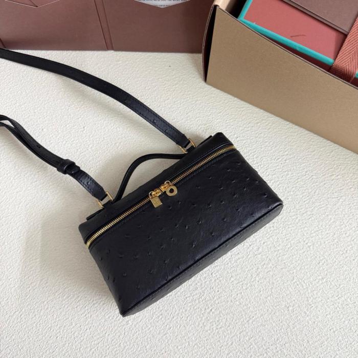 Loro Piana ExtraPocket Ostrich Leather Handbag Women's Black FAN4199804L size L19 W6.5 H11cm