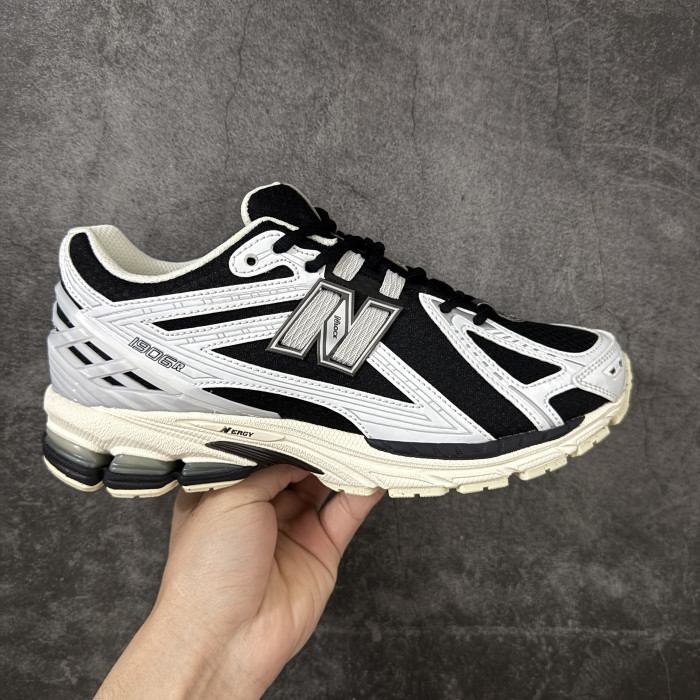New Balance 1906R White Black Metallic