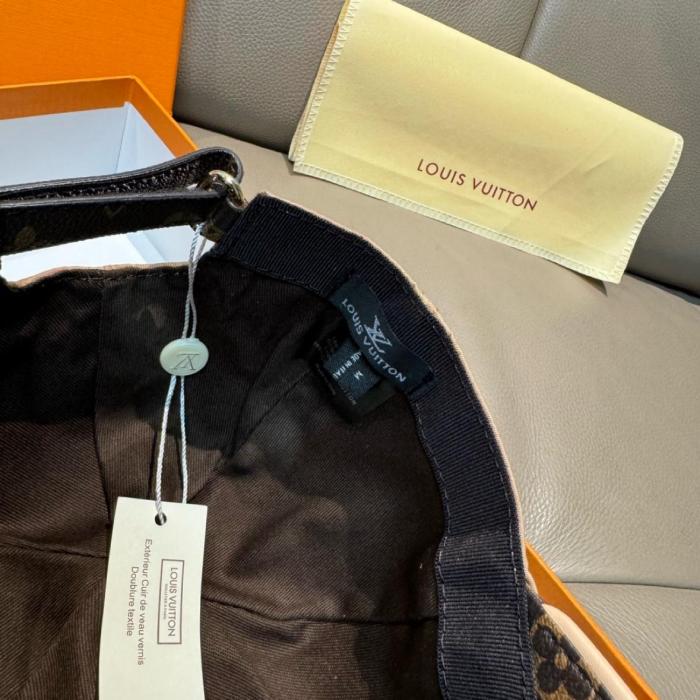 Louis Vuitton 2020 monogram baseball cap