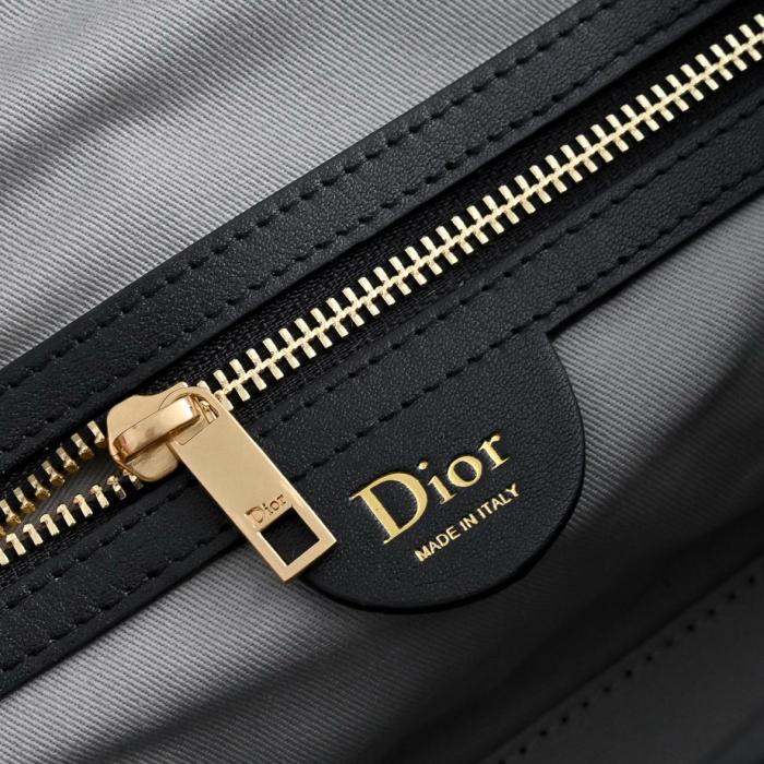 DIOR Cow Leather Messenger Bag, Shoulder Bag, Crossbody Bag Mini Unisex Brown 2DBCA627YUS-H45E size L20cm W7.5cm H16cm