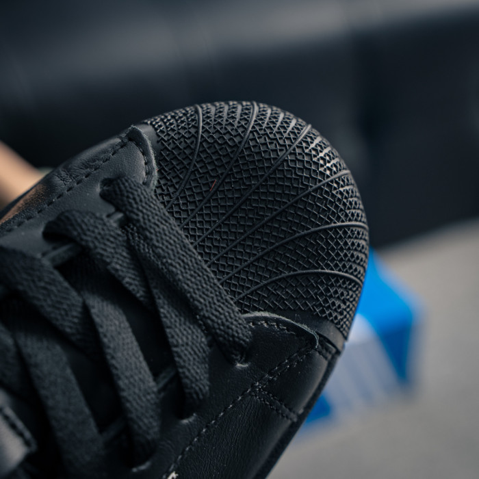 adidas Superstar 2 Core Black Cloud White