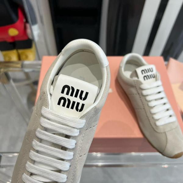 MIU MIU Low top Casual Shoes Women's Beige