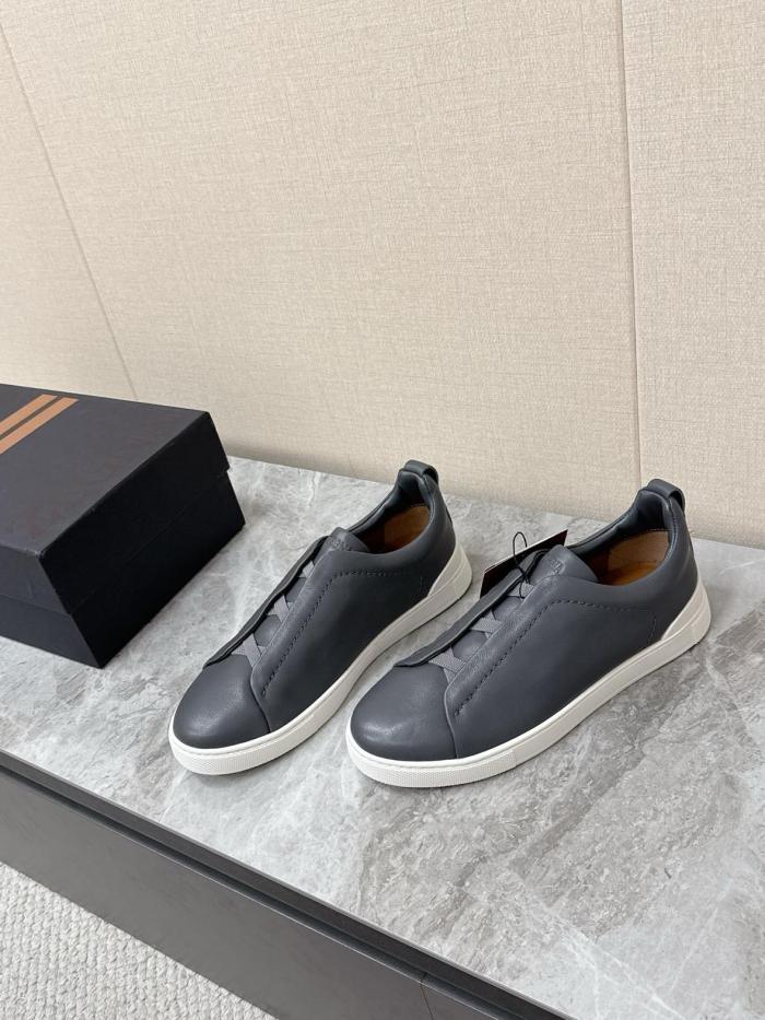 Ermenegildo Zegna Triple Stitch Leather Low top Skateboard Shoes Men's Dark Gray