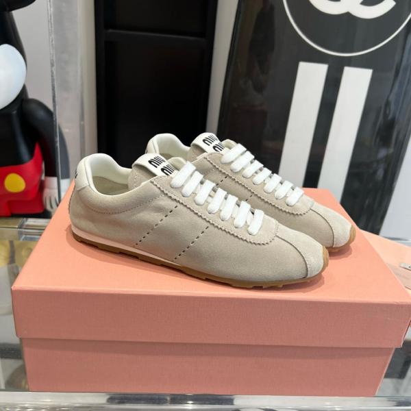 MIU MIU Low top Casual Shoes Women's Beige