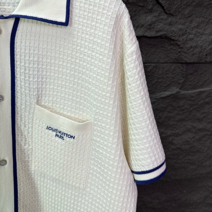 LOUIS VUITTON Shirts Men's White Lapel Moderate