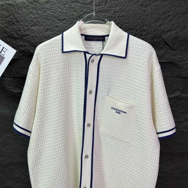 LOUIS VUITTON Shirts Men's White Lapel Moderate