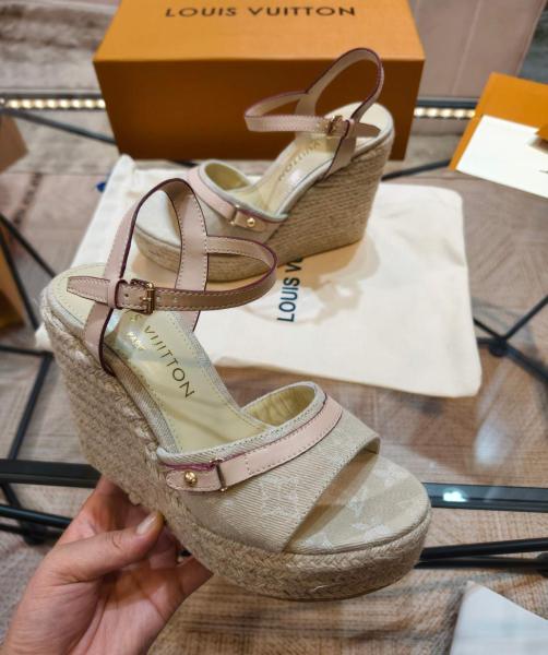 LOUIS VUITTON Helios Leather One Strap Sandals 8.5cm Women's Taupe