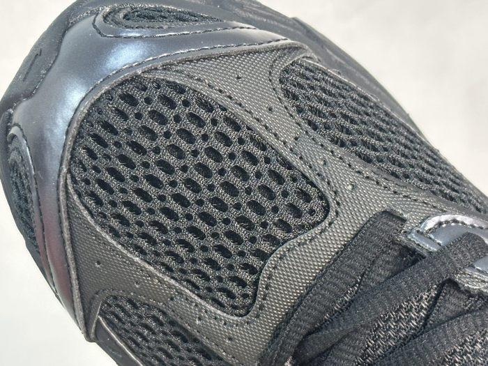 Nike V5 RNR Black Anthracite