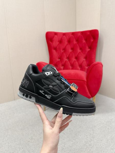 LOUIS VUITTON Trainer Low top Skateboard Shoes Black