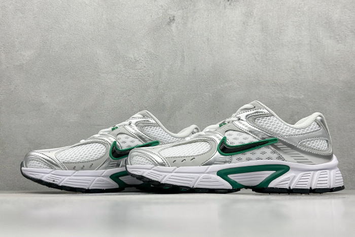 Nike V5 RNR White Malachite