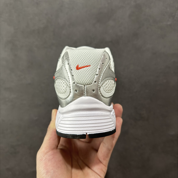 Nike V5 RNR White Picante Red Vast Grey Black