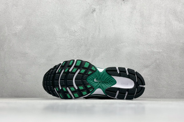 Nike V5 RNR White Malachite