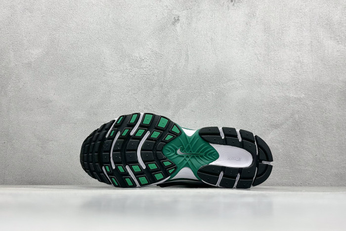 Nike V5 RNR White Malachite