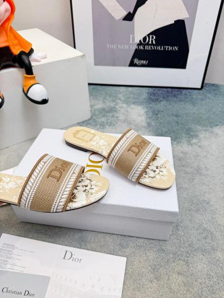 DIOR Dway Slide Slippers Women's Beige