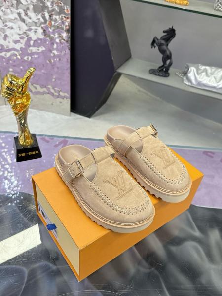 LOUIS VUITTON Colorado Closed Toe Slippers Women's Beige