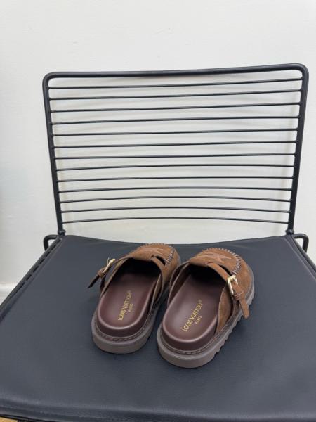 LOUIS VUITTON Colorado Closed Toe Slippers Women's Brown