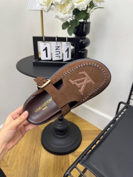LOUIS VUITTON Colorado Closed Toe Slippers Women's Brown