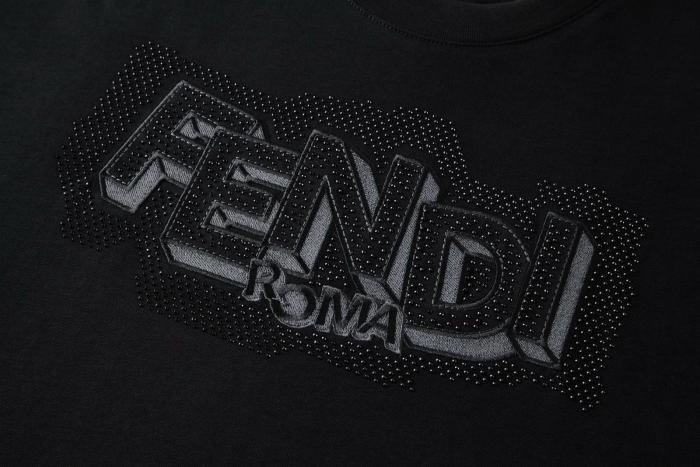 Fendi Pop Pois Motif Embroidered Crewneck T-Shirt